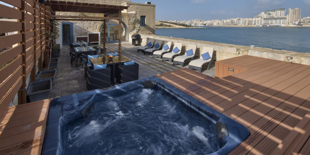 Villa 2543 — Luxury villa for rent in Valletta