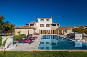 Villa Seaclusion — Luxury villa for rent in L-Gharb