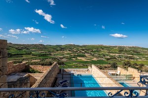 Villa 2573 — Luxury villa for rent in Santa Maria