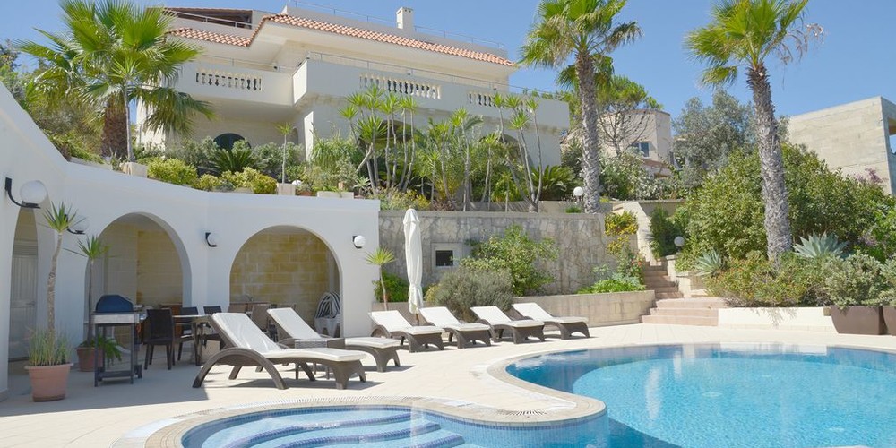 Villa Maria β Luxury villa for rent in Mellieha