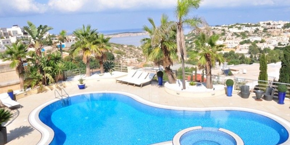 Villa 2586 — Luxury villa for rent in Mellieha