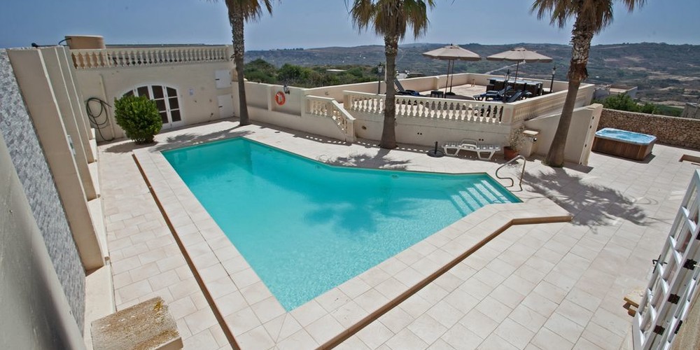 Villa 2591 โ Luxury villa for rent in Xaghra